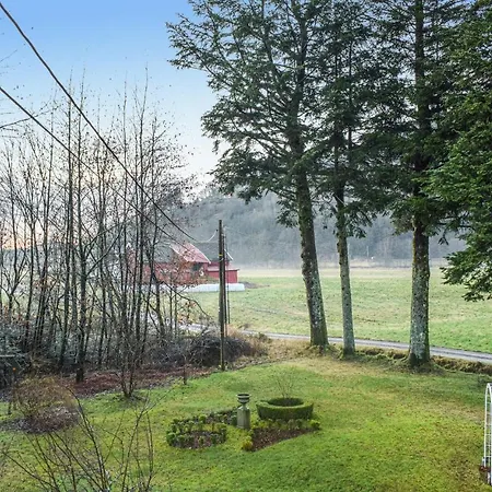 Beautiful In W/ 1 Bedrooms *